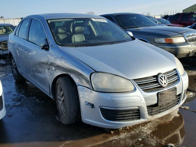 3VWSF71K16M662172 - 2006 VOLKSWAGEN JETTA 2.5 SILVER photo 1