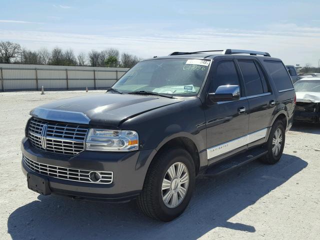 5LMFU27527LJ13056 - 2007 LINCOLN NAVIGATOR BLACK photo 2