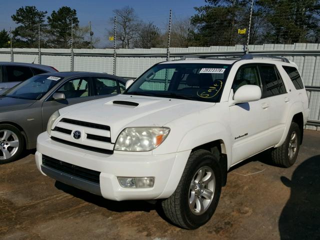 JTEBU14R450064458 - 2005 TOYOTA 4RUNNER SR WHITE photo 2