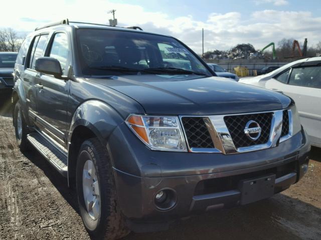 5N1AR18W16C664304 - 2006 NISSAN PATHFINDER GRAY photo 1