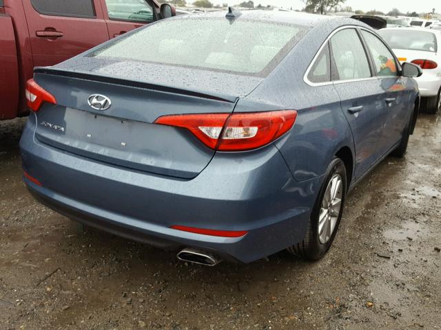 5NPE24AFXHH574923 - 2017 HYUNDAI SONATA SE BLUE photo 4