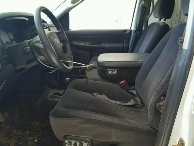 3D7KU28CX4G167898 - 2004 DODGE RAM 2500 S WHITE photo 5