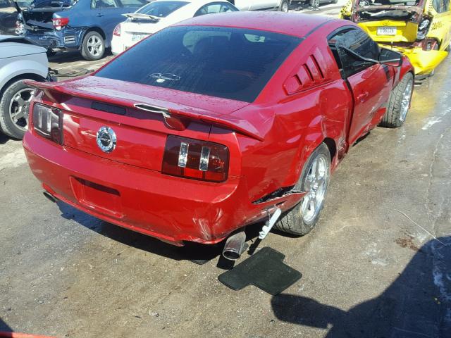1ZVHT82H385109740 - 2008 FORD MUSTANG GT MAROON photo 4
