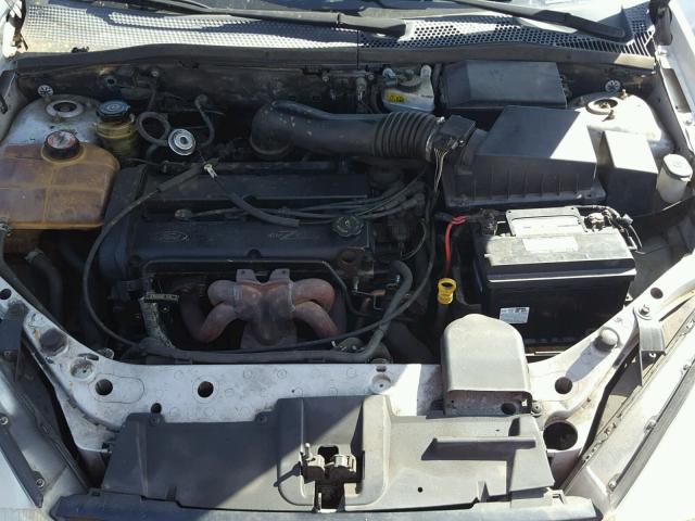 1FAFP3433YW298375 - 2000 FORD FOCUS SE SILVER photo 7