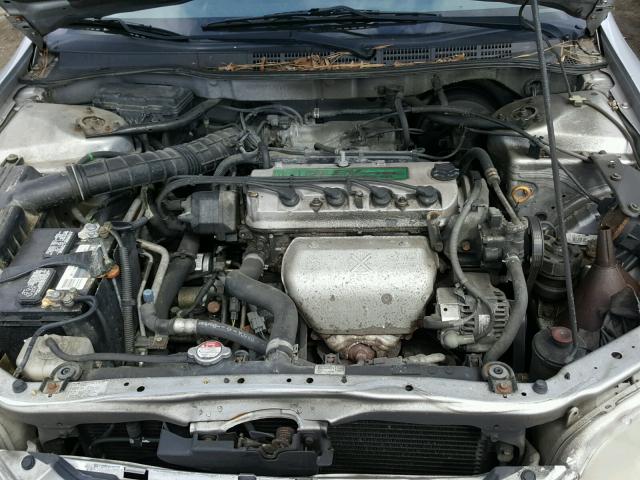 1HGCG665XYA131023 - 2000 HONDA ACCORD LX SILVER photo 7