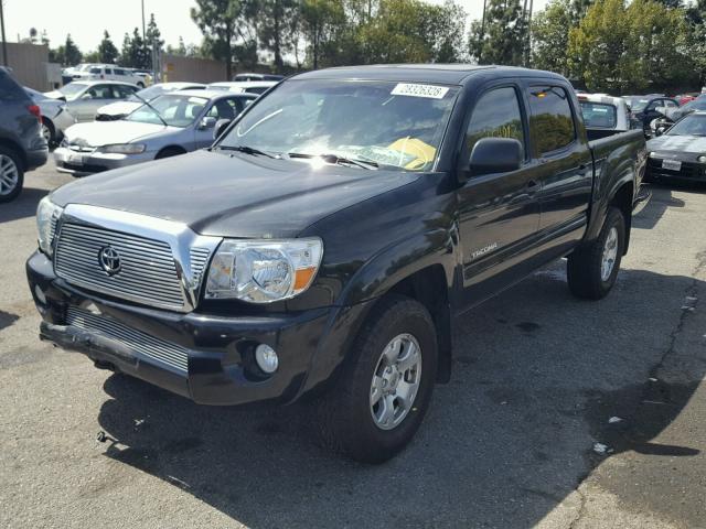 3TMJU62N46M014574 - 2006 TOYOTA TACOMA DOU BLACK photo 2