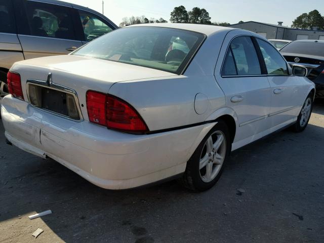 1LNHM86SXYY879207 - 2000 LINCOLN LS WHITE photo 4