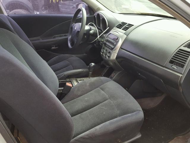 1N4AL11D53C214381 - 2003 NISSAN ALTIMA BAS SILVER photo 5