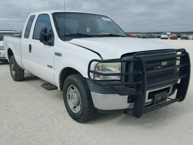 1FTSX20P07EA51119 - 2007 FORD F250 SUPER WHITE photo 1