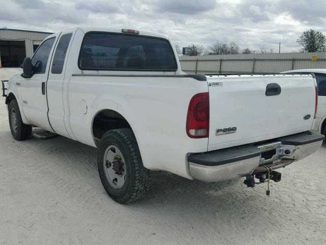 1FTSX20P07EA51119 - 2007 FORD F250 SUPER WHITE photo 3