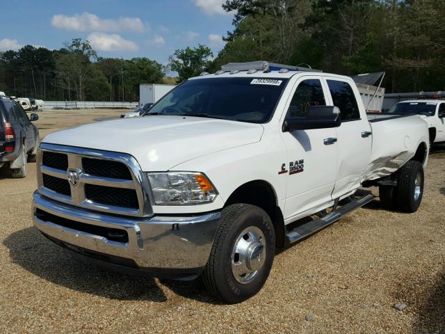 3C63RRGL5GG130957 - 2016 RAM 3500 ST WHITE photo 2