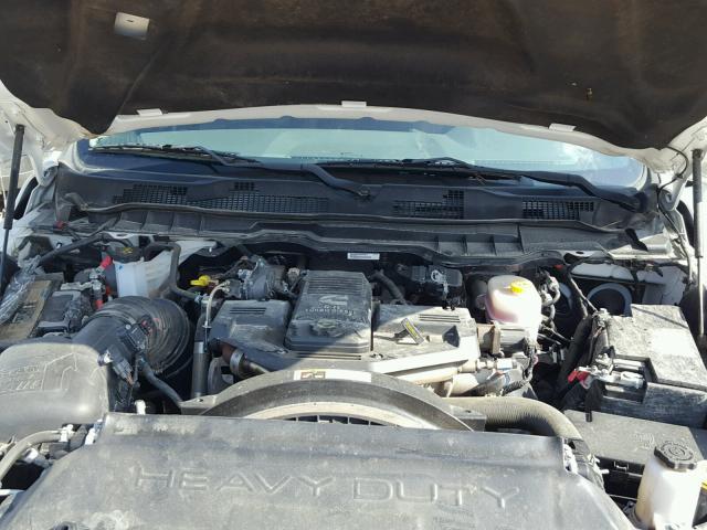 3C63RRGL5GG130957 - 2016 RAM 3500 ST WHITE photo 7