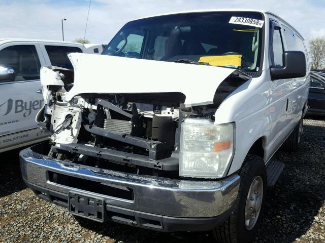 1FDSS31L69DA40453 - 2009 FORD ECONOLINE WHITE photo 2