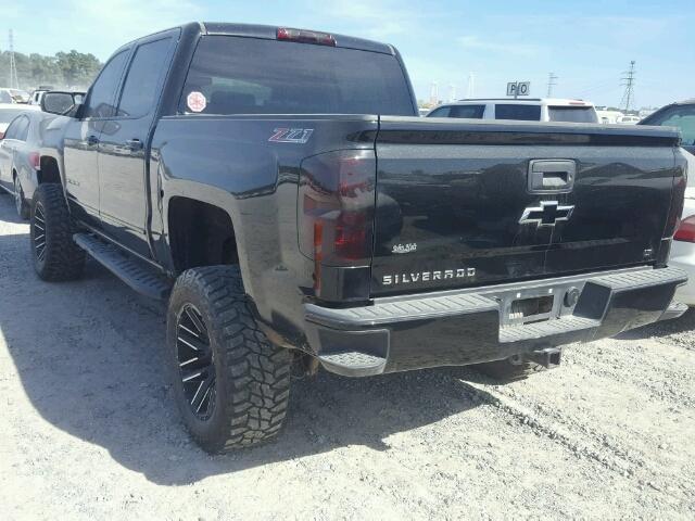 3GCUKREC2HG309785 - 2017 CHEVROLET SILVERADO BLACK photo 3