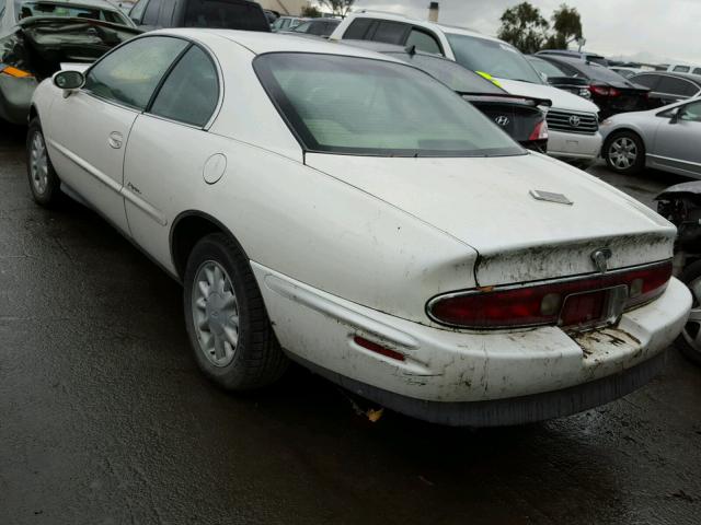 1G4GD2211V4718253 - 1997 BUICK RIVIERA WHITE photo 3