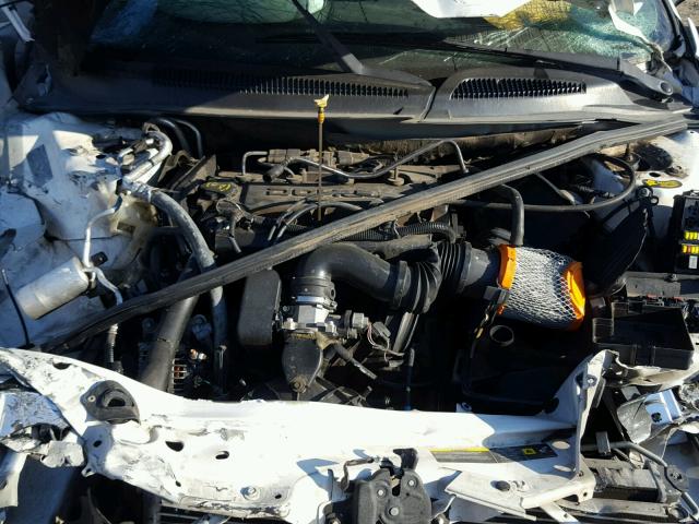 1B3EL46X45N556963 - 2005 DODGE STRATUS SX WHITE photo 7