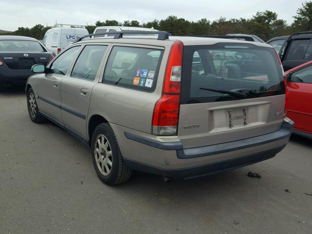 YV1SW61R921262615 - 2002 VOLVO V70 BEIGE photo 3