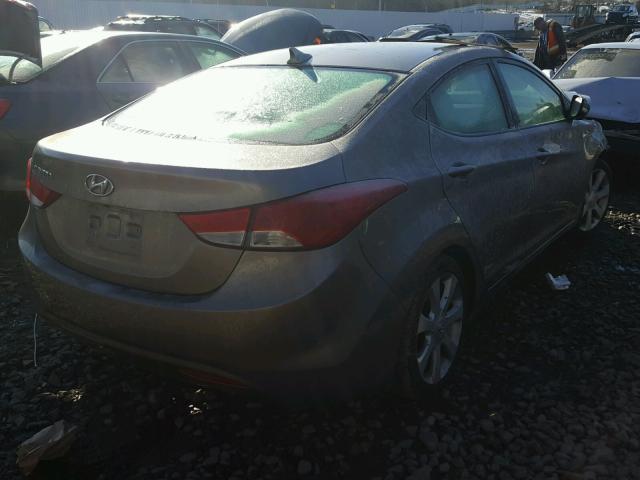 5NPDH4AE2DH229641 - 2013 HYUNDAI ELANTRA GL GREEN photo 4