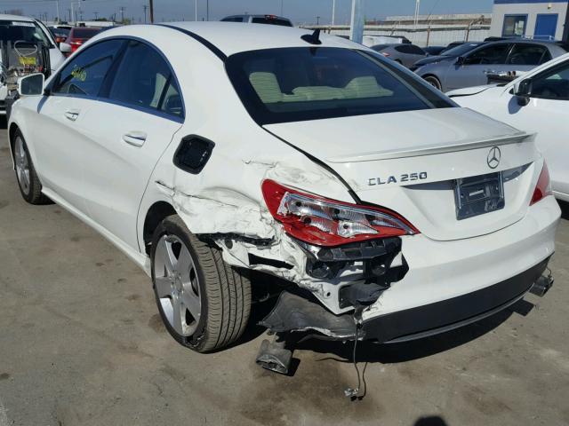 WDDSJ4EB6GN309126 - 2016 MERCEDES-BENZ CLA 250 WHITE photo 3