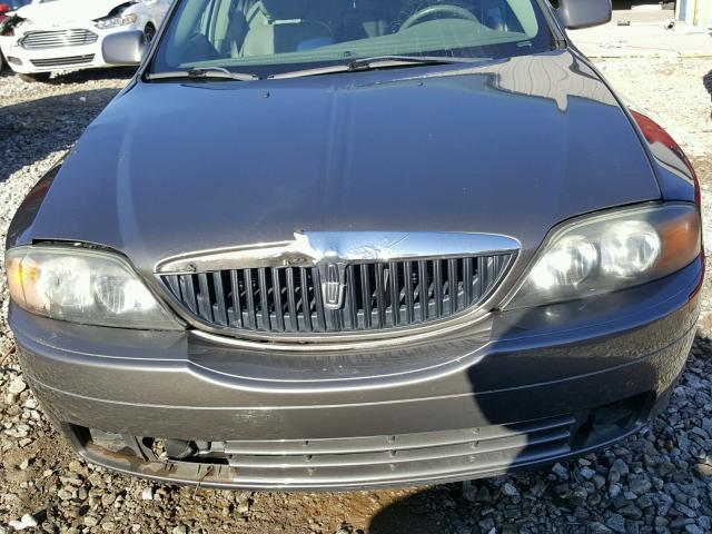 1LNHM87A92Y705061 - 2002 LINCOLN LS GRAY photo 9