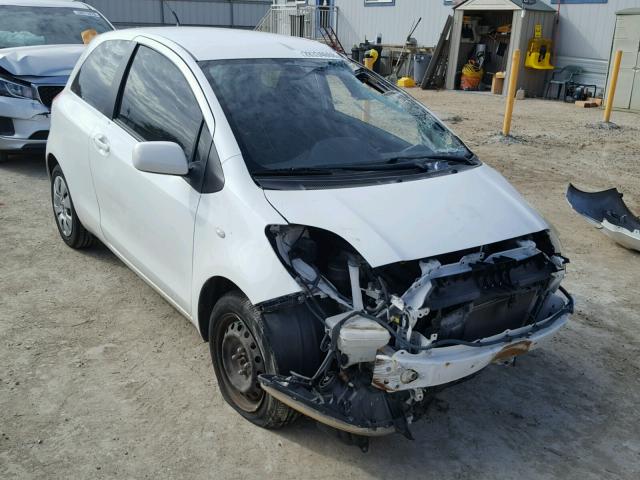 JTDJT923885205944 - 2008 TOYOTA YARIS WHITE photo 1