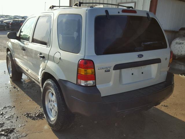 1FMYU93146KA71517 - 2006 FORD ESCAPE XLT SILVER photo 3