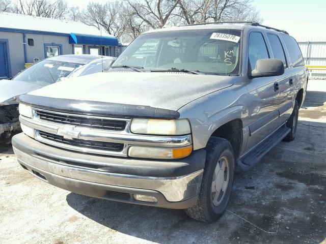 3GNEC16ZX3G109078 - 2003 CHEVROLET SUBURBAN C TAN photo 2