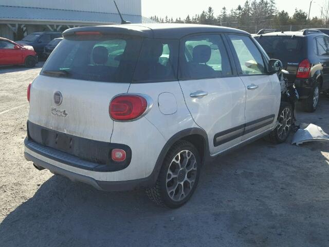 ZFBCFADH8EZ021556 - 2014 FIAT 500L TREKK WHITE photo 4