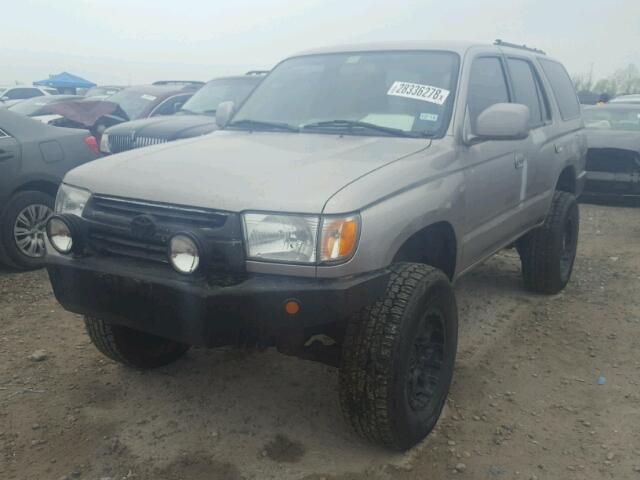 JT3HN86R610332183 - 2001 TOYOTA 4RUNNER SR SILVER photo 2