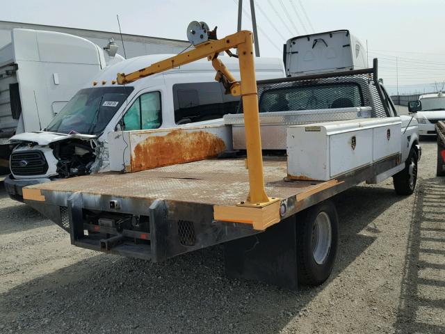 1FDKF37F9SEA57057 - 1995 FORD F350 WHITE photo 4