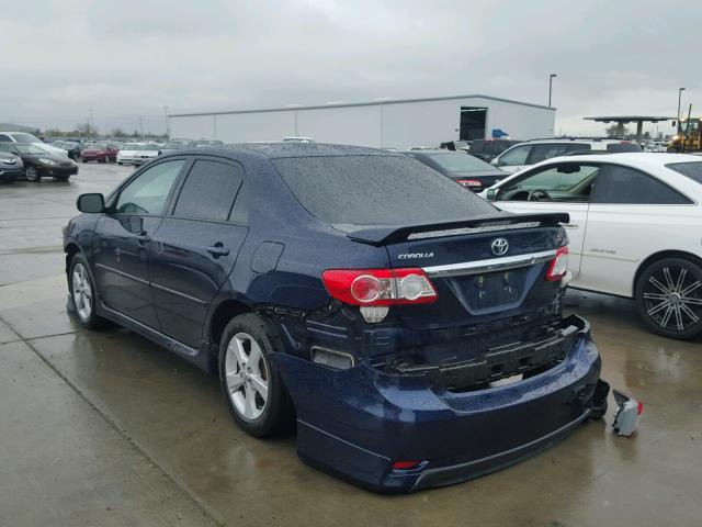 2T1BU4EEXDC986108 - 2013 TOYOTA COROLLA BA BLUE photo 3