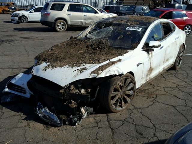 5YJSA1DP9DFP26045 - 2013 TESLA MODEL S WHITE photo 2