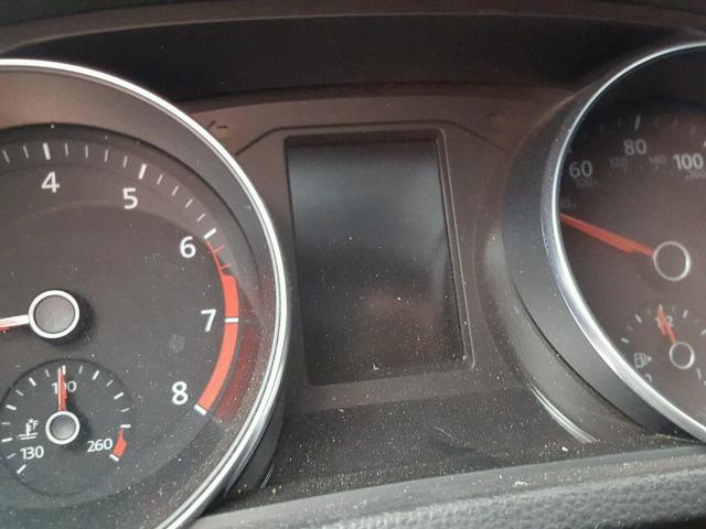 1VWDT7A3XHC033783 - 2017 VOLKSWAGEN PASSAT R-L WHITE photo 8