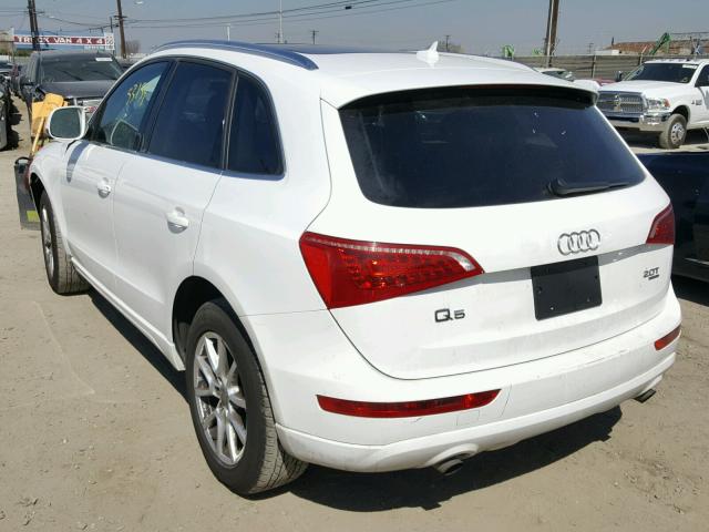 WA1LFAFP9CA016115 - 2012 AUDI Q5 PREMIUM WHITE photo 3