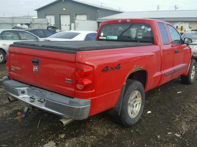 1D7HW42N75S226281 - 2005 DODGE DAKOTA SLT RED photo 4