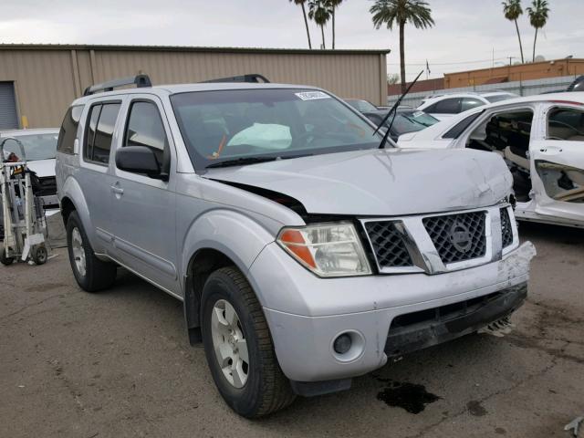 5N1AR18U66C611080 - 2006 NISSAN PATHFINDER SILVER photo 1