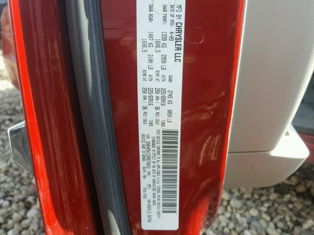 2A8HR54129R676843 - 2009 CHRYSLER TOWN & COU RED photo 10