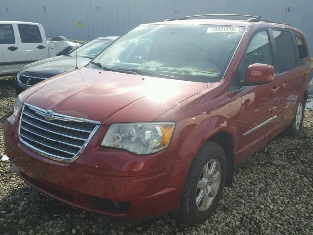 2A8HR54129R676843 - 2009 CHRYSLER TOWN & COU RED photo 2