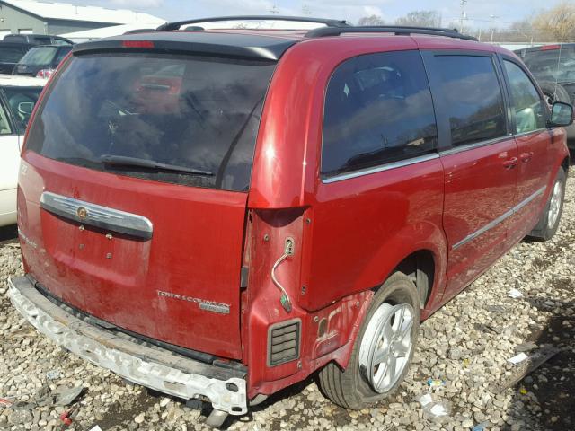 2A8HR54129R676843 - 2009 CHRYSLER TOWN & COU RED photo 4