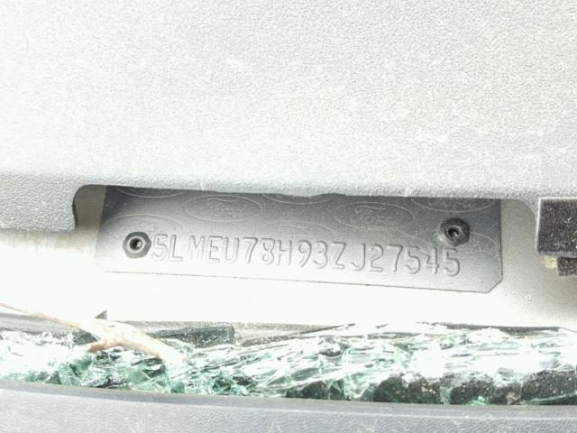 5LMEU78H93ZJ27545 - 2003 LINCOLN AVIATOR 银色 照片 10