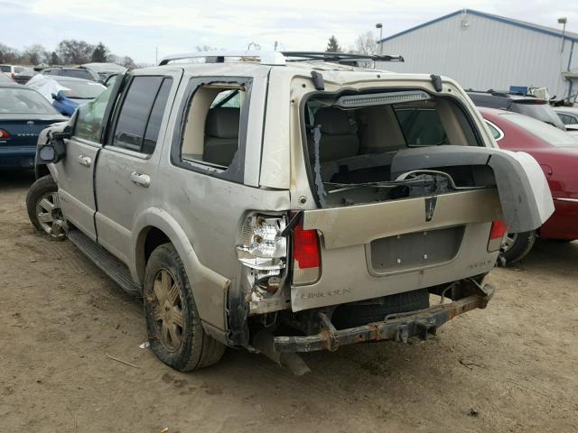 5LMEU78H93ZJ27545 - 2003 LINCOLN AVIATOR 银色 照片 3