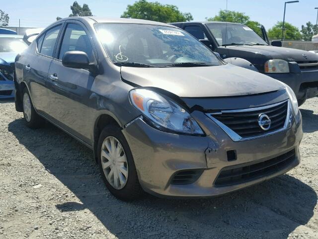 3N1CN7AP3DL868167 - 2013 NISSAN VERSA S GRAY photo 1