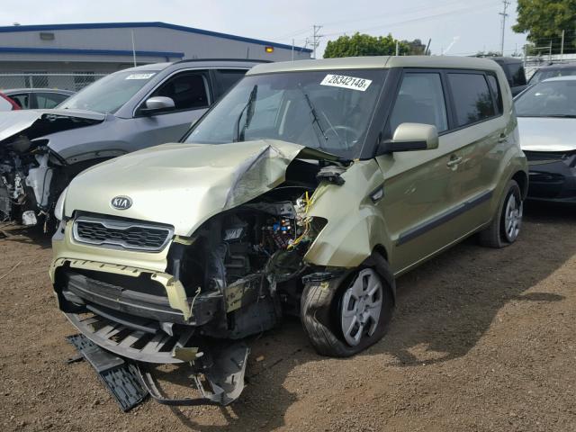 KNDJT2A52C7360092 - 2012 KIA SOUL GREEN photo 2