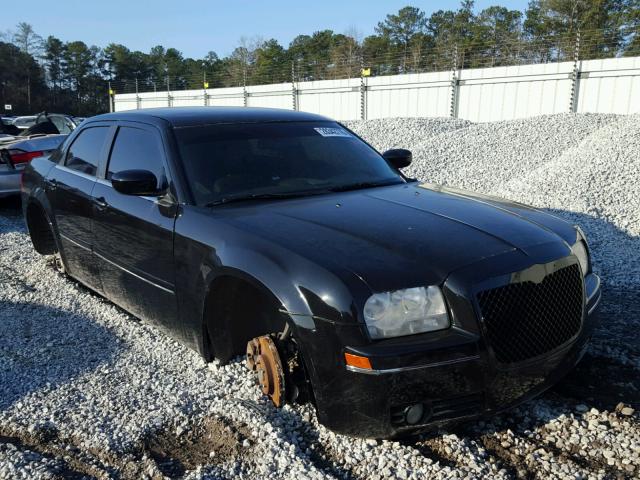 2C3JA53GX5H607733 - 2005 CHRYSLER 300 TOURIN BLACK photo 1