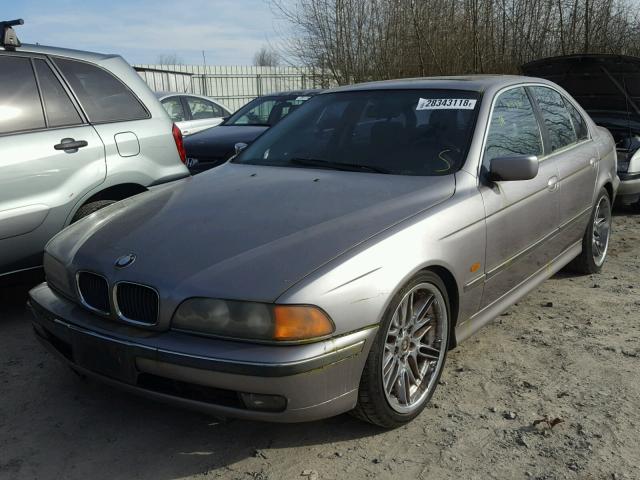 WBADD6324WBW32676 - 1998 BMW 528 I AUTO SILVER photo 2