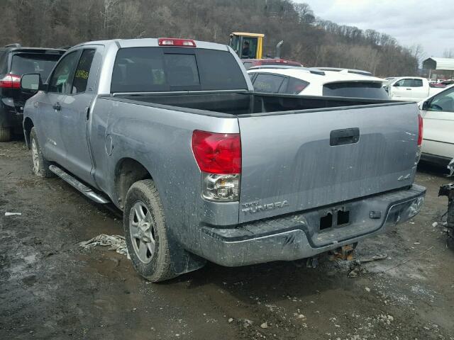 5TFBV54197X011316 - 2007 TOYOTA TUNDRA DOU SILVER photo 3