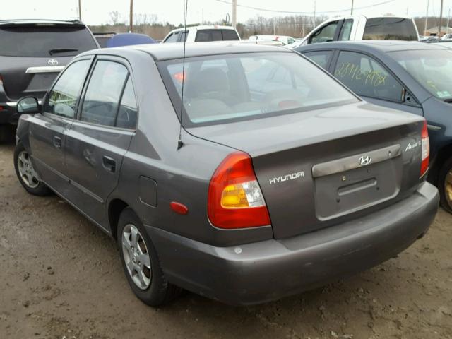 KMHCG45C72U404553 - 2002 HYUNDAI ACCENT GL GRAY photo 3