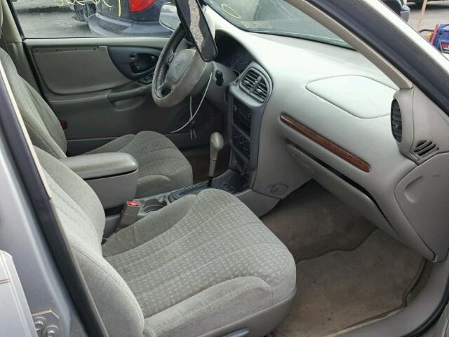 1G3NG52M2W6300594 - 1998 OLDSMOBILE CUTLASS GL 银色 照片 5