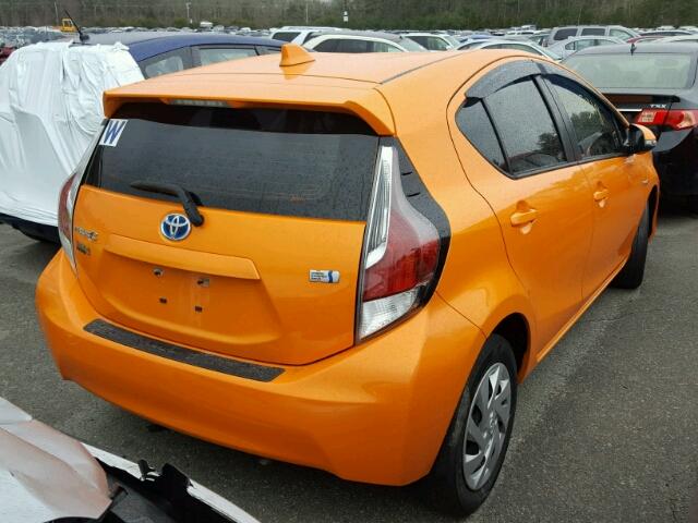 JTDKDTB37F1095214 - 2015 TOYOTA PRIUS C ORANGE photo 4