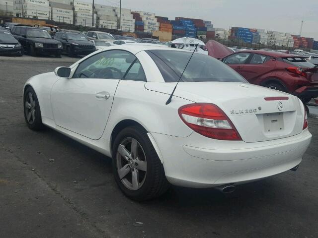 WDBWK54F76F084810 - 2006 MERCEDES-BENZ SLK 280 WHITE photo 3